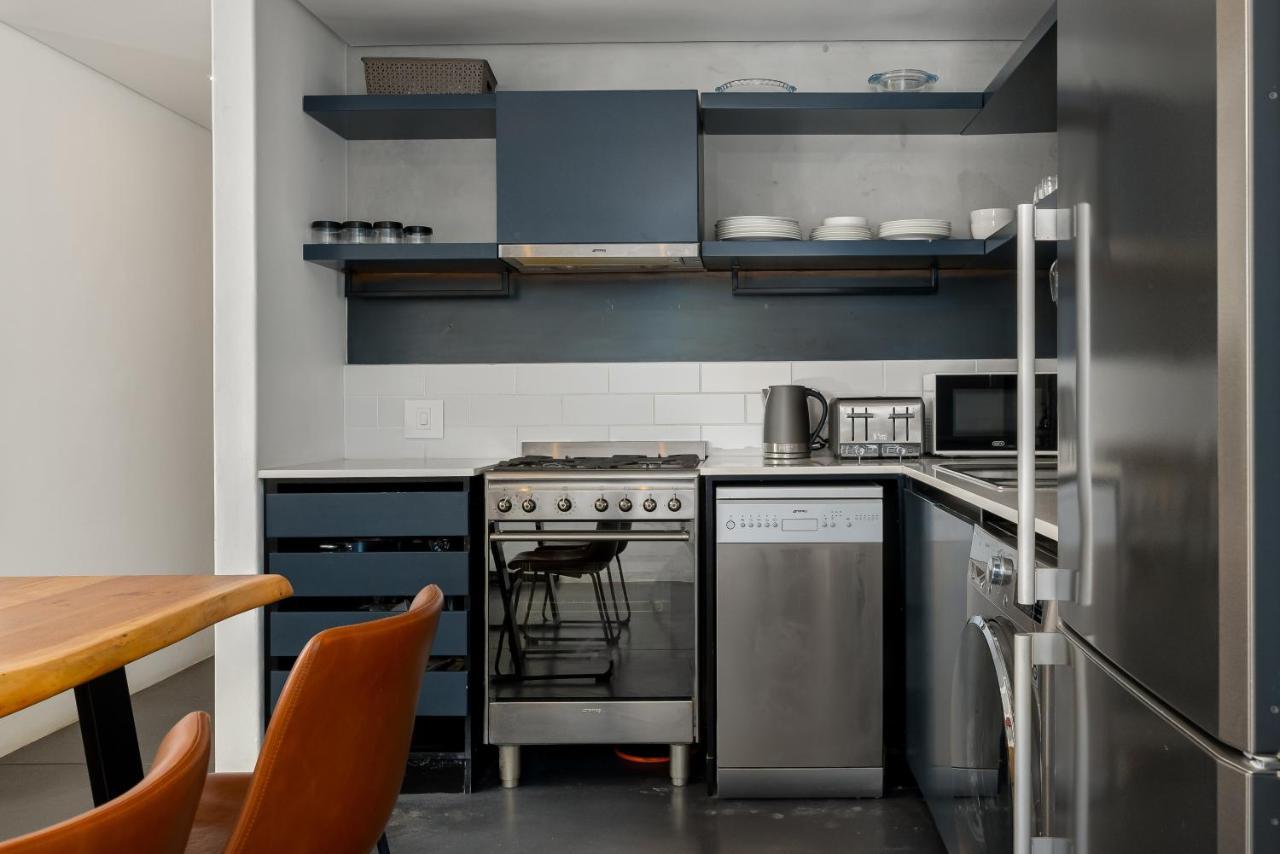 Apartment Fortyonl