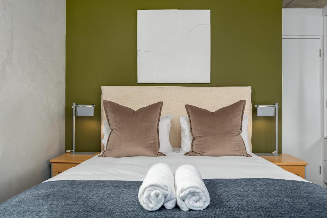 Fortyonl Apartment